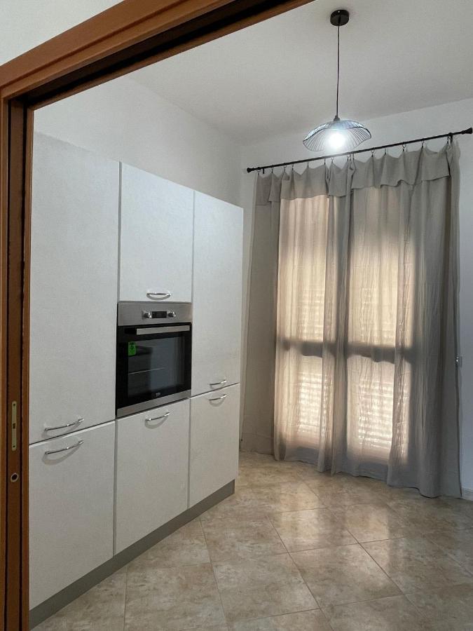 Vista Mozzafiato Villa กุสโตนาชี ภายนอก รูปภาพ